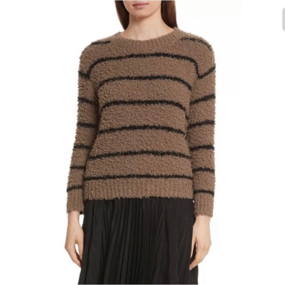 Vince Fuzzy Sweater Size XS - Picture 2 of 7